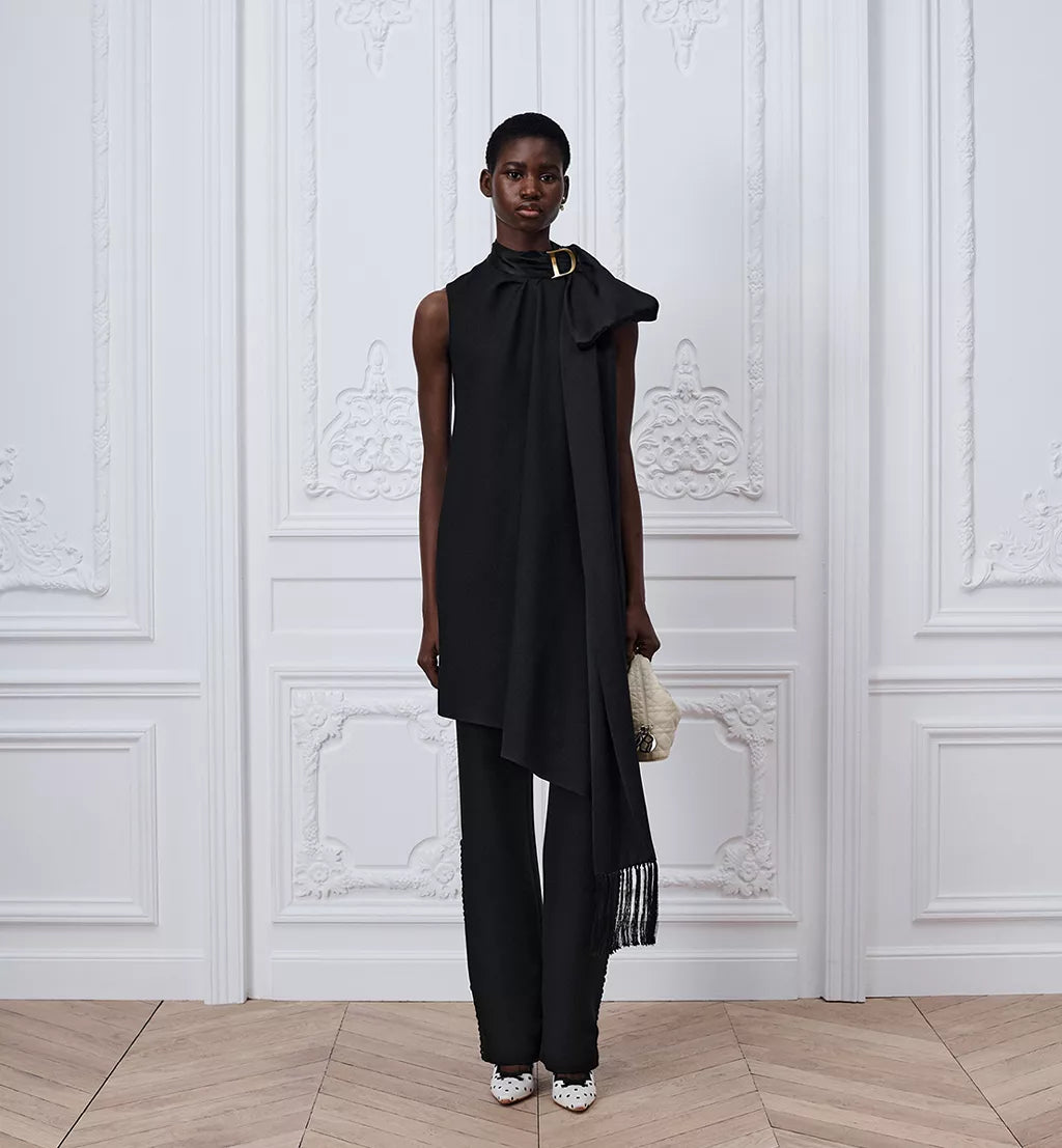 Robe Courte Nouée à Franges de Perles