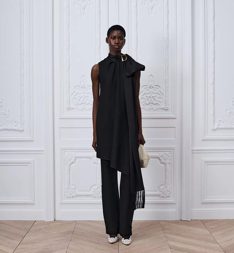 Robe Courte Nouée à Franges de Perles