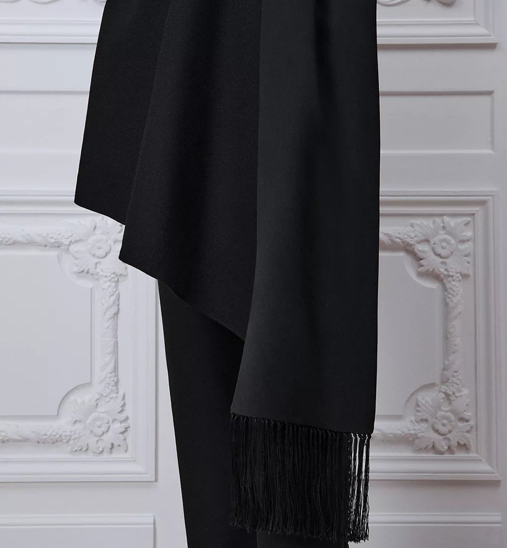 Robe Courte Nouée à Franges de Perles